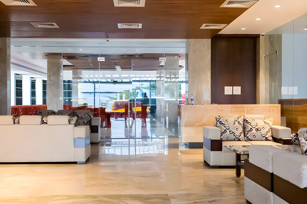 The lobby at Hotel Hills Tirupattur