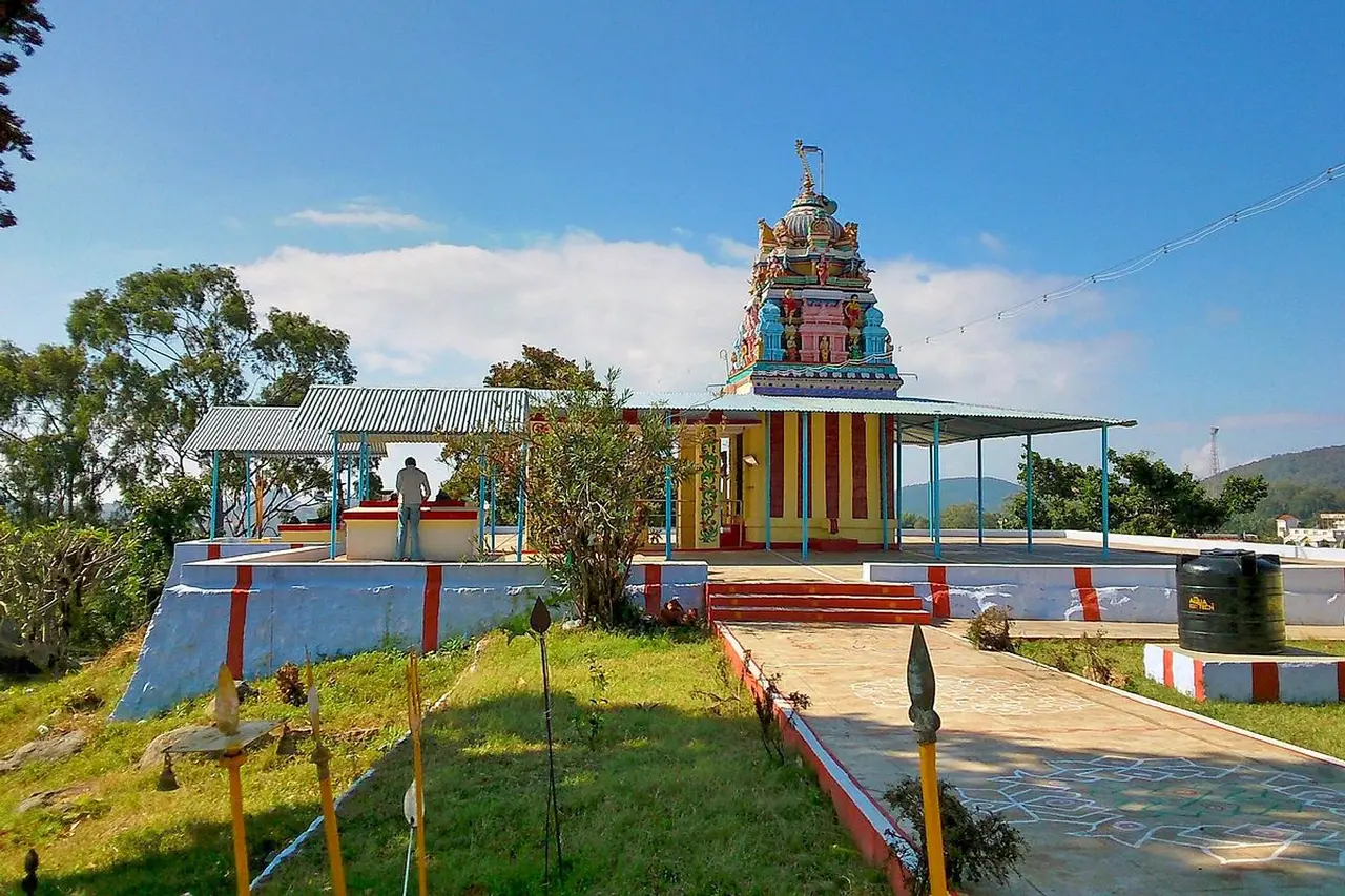 Velavan Temple, Yelagiri